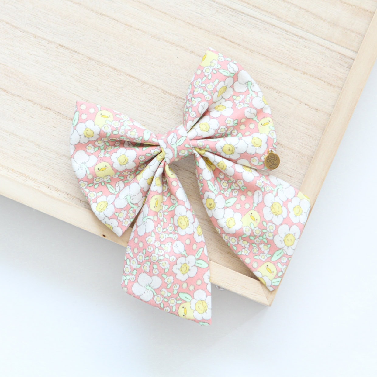 Flower Chick Bow