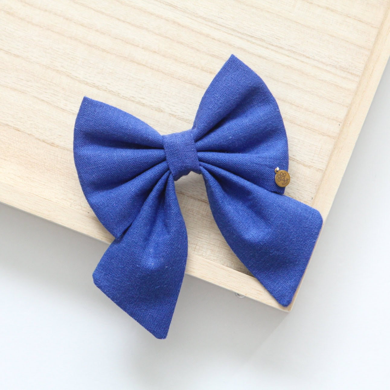 Indigo Bow